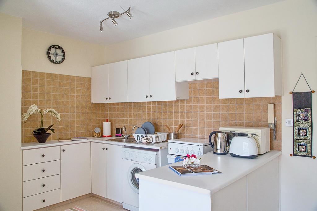 Paphos Love Nest Apartment Phòng bức ảnh